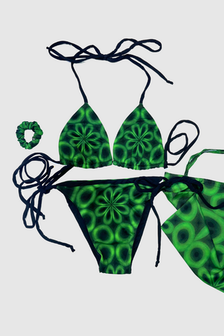 Green reversible bikini sustainable