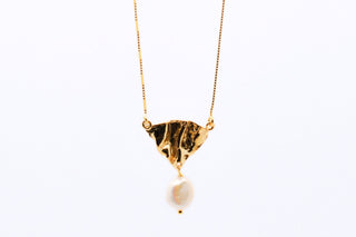 Affiora Necklace with Pearls - A'mmare Jewelry - Appcycled