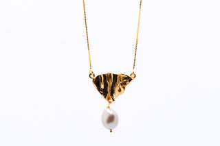 Affiora Necklace with Pearls - A'mmare Jewelry - Appcycled