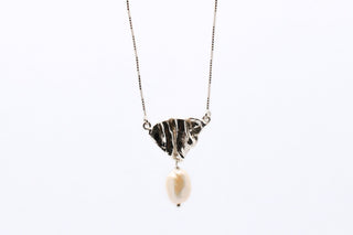 Affiora Necklace with Pearls-Necklaces-A'mmare Jewelry-Silver-Natural White Pearl-Appcycled