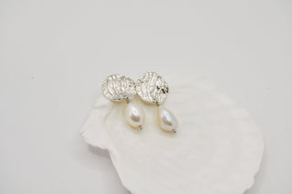 Ostrica Drop Earrings with Pearls-Earrings-A'mmare Jewelry-Silver-Natural White Pearls-Appcycled