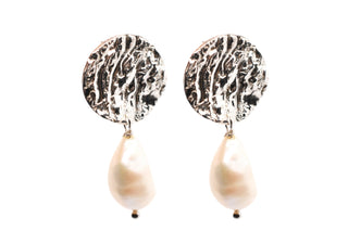 Ostrica Drop Earrings with Pearls - A'mmare Jewelry - Appcycled