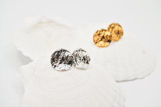 Ostrica Stud Earrings - A'mmare Jewelry - Appcycled