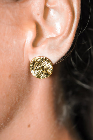 Ostrica Stud Earrings - A'mmare Jewelry - Appcycled
